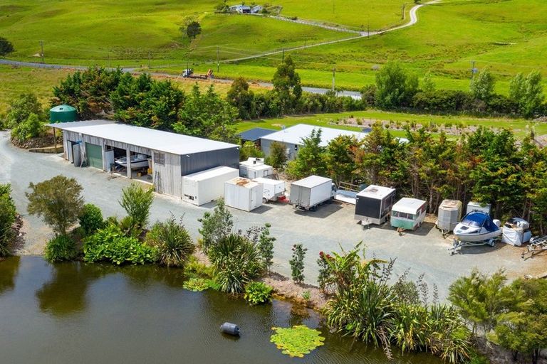 Photo of property in 173b Tara Road, Mangawhai, 0573