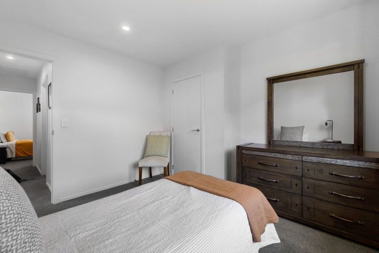 Photo of property in 14 Teal Place, Lake Hawea, Wanaka, 9382
