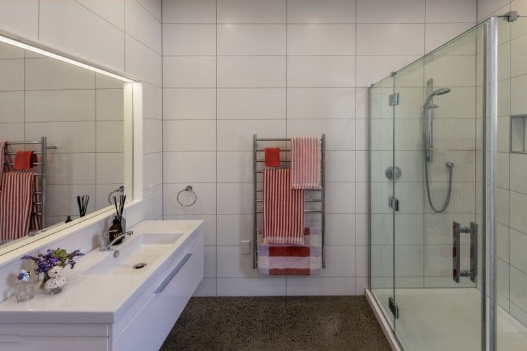 Photo of property in 11 Kensington Street, Te Aro, Wellington, 6011