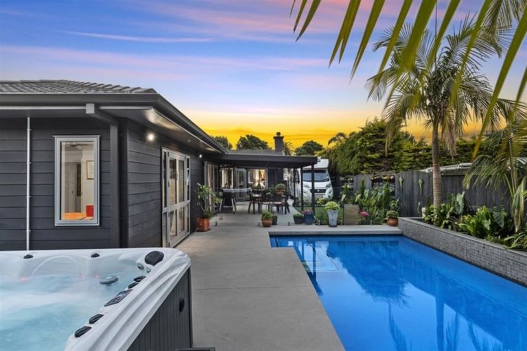 Photo of property in 54 Santa Barbara Drive, Papamoa Beach, Papamoa, 3118