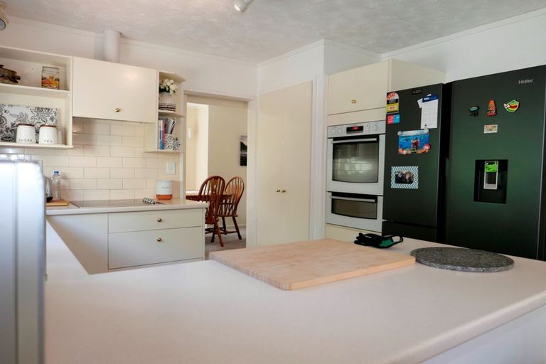 Photo of property in 27 Pitoitoi Street, Otaihanga, Paraparaumu, 5036