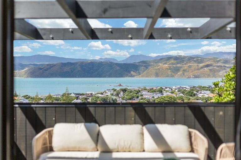 Photo of property in 50 Ferry Street, Seatoun, Wellington, 6022