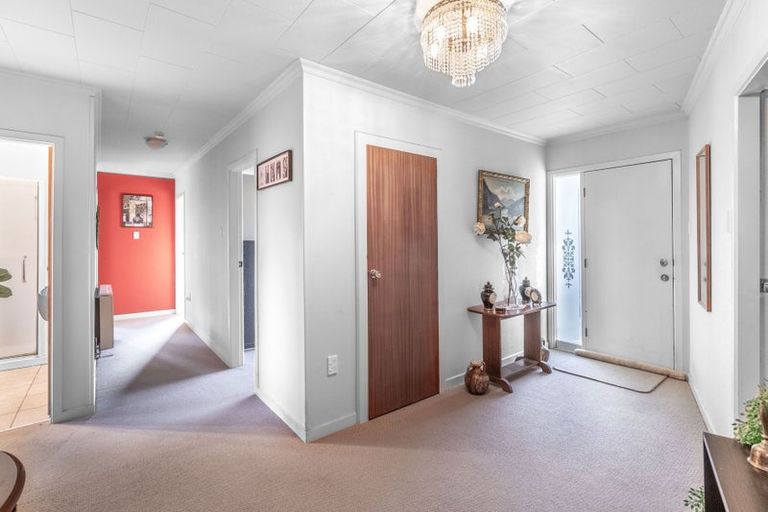 Photo of property in 30 Grant Road, Otatara, Invercargill, 9879