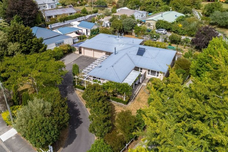 Photo of property in 62 Kuratawhiti Street, Greytown, 5712