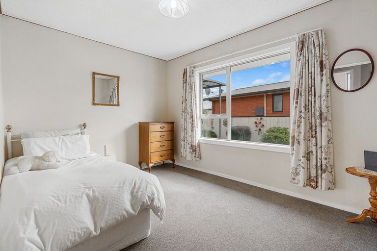 Photo of property in 71 Mcdonald Street, Mosgiel, 9024