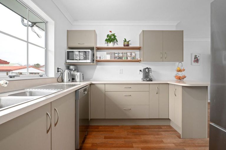 Photo of property in 26b Cromwell Drive, Fitzroy, Hamilton, 3206