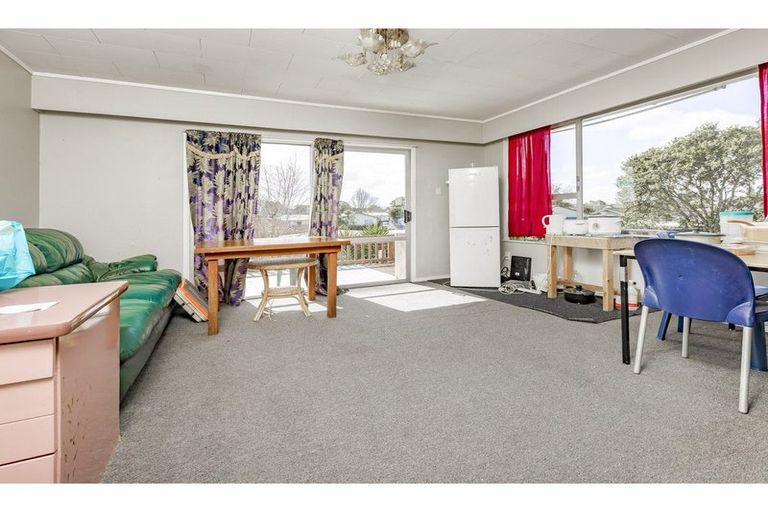 Photo of property in 7 Crampton Place, Manurewa, Auckland, 2102