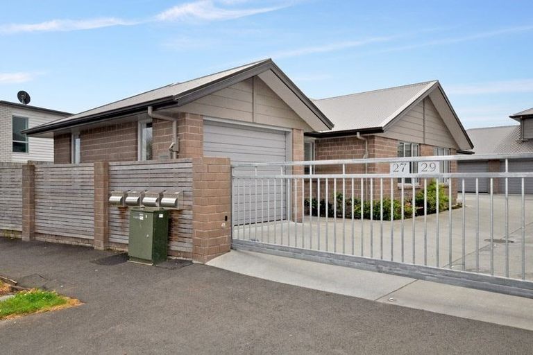 Photo of property in 27u1 Jones Crescent, Melville, Hamilton, 3206