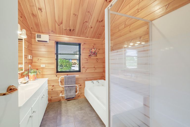 Photo of property in 492 Pakura Street, Te Awamutu, 3800