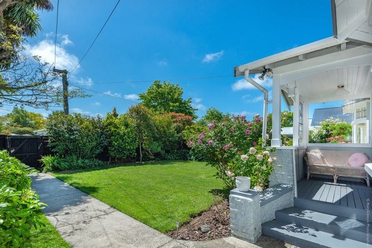 Photo of property in 1/112 Edward Avenue, Edgeware, Christchurch, 8013