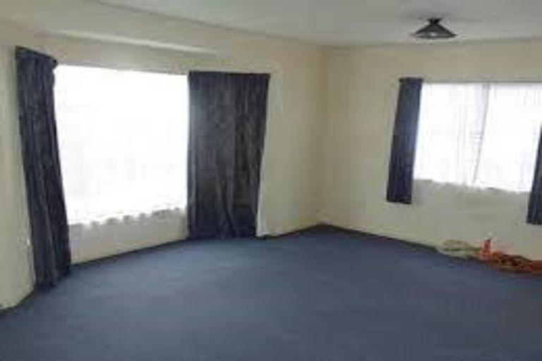 Photo of property in 2/14 Martin Road, Manurewa, Auckland, 2102