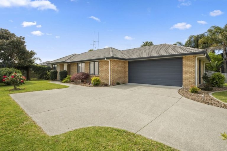Photo of property in 39 Savannah Place, Papamoa Beach, Papamoa, 3118