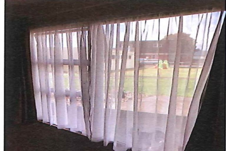 Photo of property in 76 Helvetia Road, Pukekohe, 2120