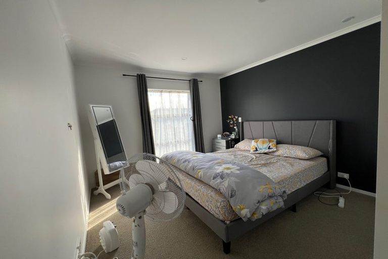 Photo of property in 10 Kitea Place, Mangere, Auckland, 2022