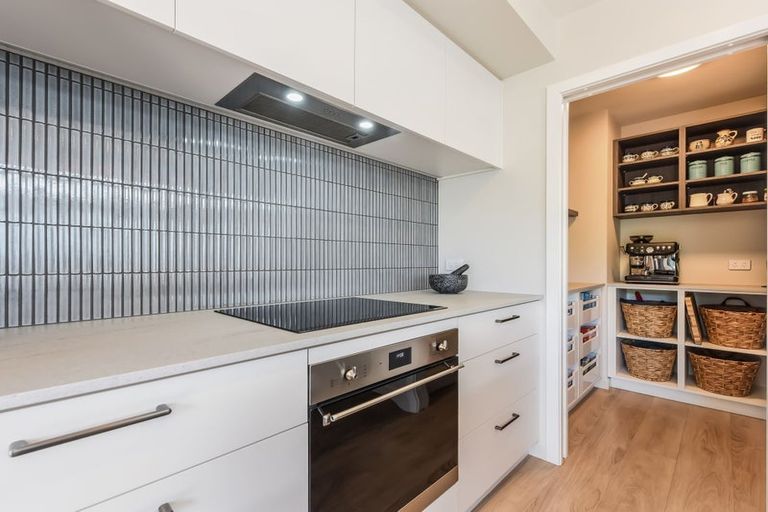 Photo of property in 18 Hill Tops Way, Stoke, Nelson, 7011