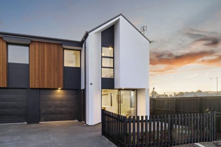 Photo of property in 1 Monsaraz Boulevard, Halswell, Christchurch, 8025
