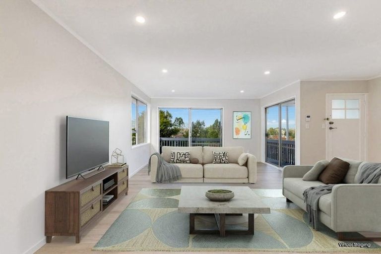 Photo of property in 57 Sunline Avenue, Massey, Auckland, 0614