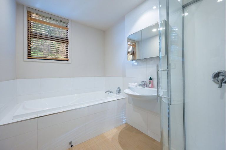 Photo of property in 1/7 Bisley Avenue, Moana, Nelson, 7011