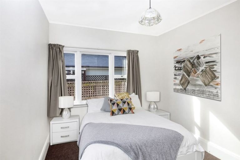 Photo of property in 24 Plynlimon Road, Fendalton, Christchurch, 8052