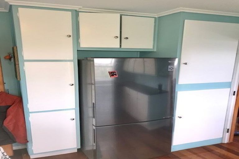 Photo of property in 3/18 Knights Road, Rothesay Bay, Auckland, 0630