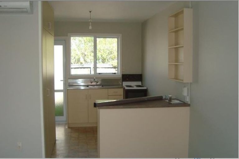 Photo of property in 3/126 Geraldine Street, Edgeware, Christchurch, 8013