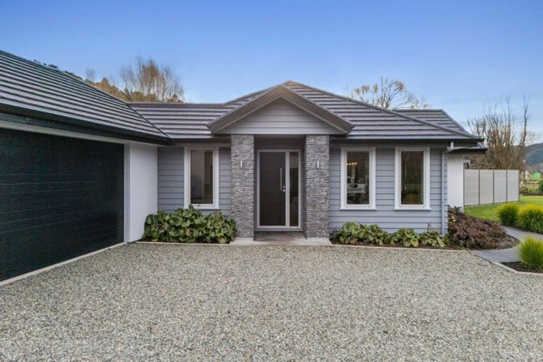 Photo of property in 174 Edward Street, Wakefield, 7025