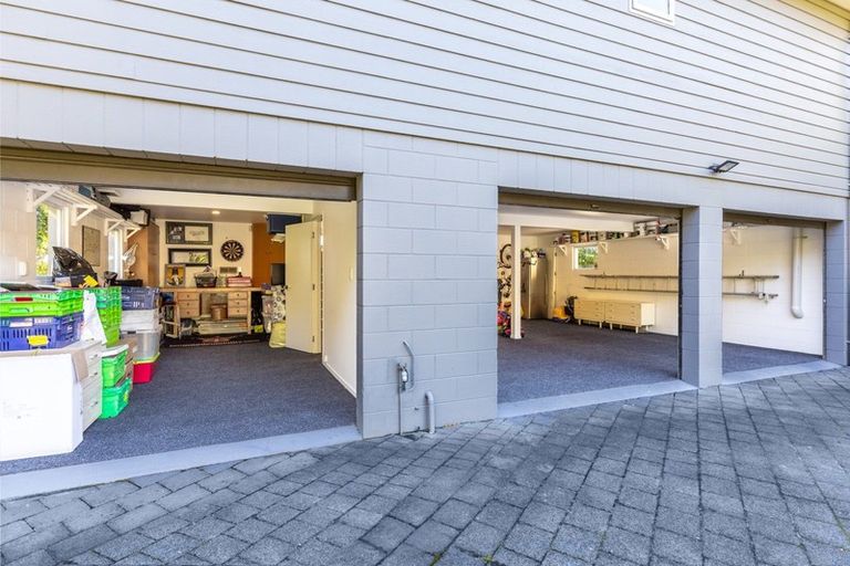 Photo of property in 358 Lake Terrace, Two Mile Bay, Taupo, 3330