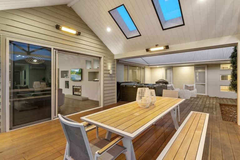 Photo of property in 610 Gloucester Road, Papamoa Beach, Papamoa, 3118