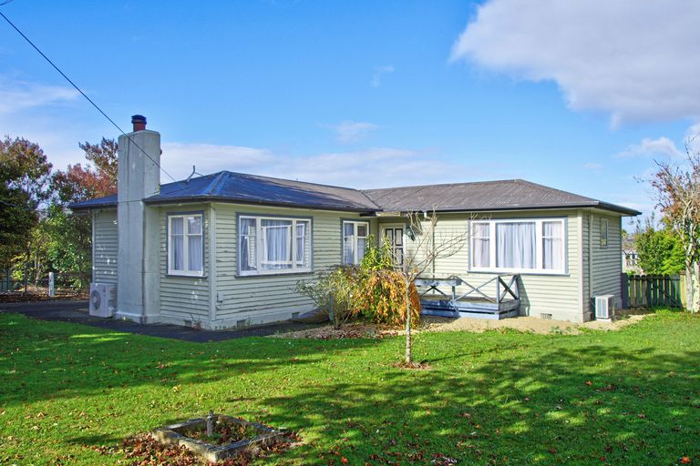 Photo of property in 10 Kitchener Street, Lansdowne, Masterton, 5810