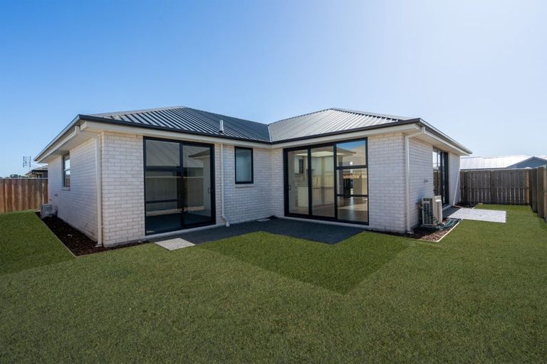 Photo of property in 41 Nethercote Way, Rolleston, 7614