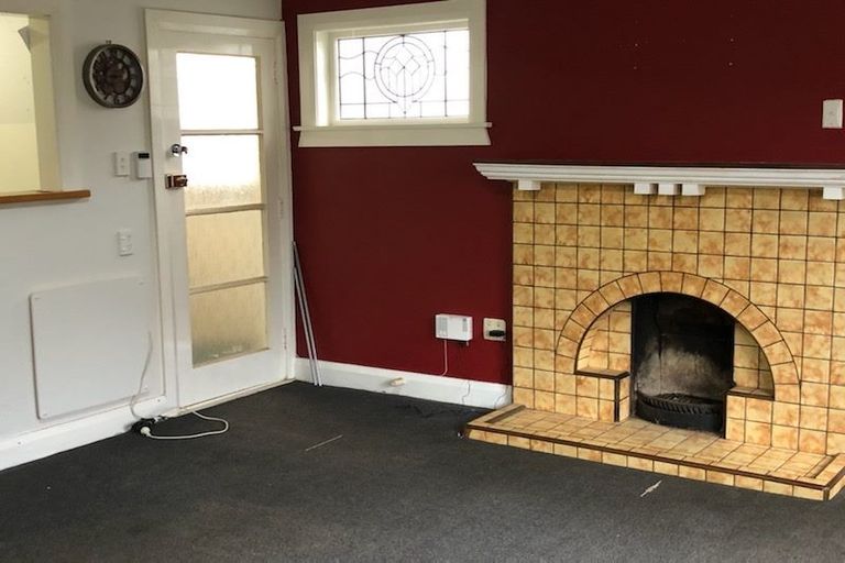 Photo of property in 92 Nairn Street, Mount Cook, Wellington, 6011