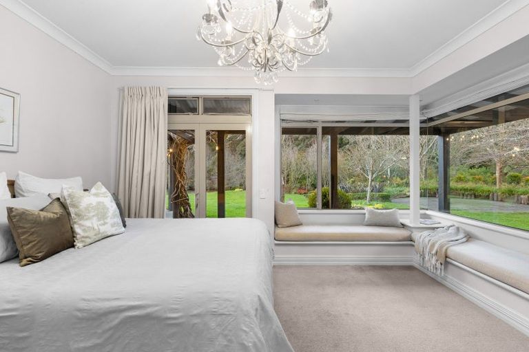 Photo of property in 274 Polson Hill Drive, Aokautere, Palmerston North, 4471