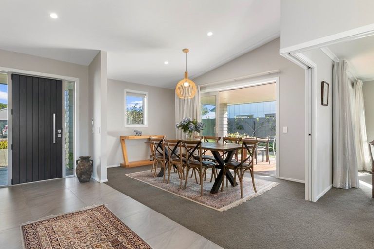 Photo of property in 34 Awatira Drive, Papamoa Beach, Papamoa, 3118