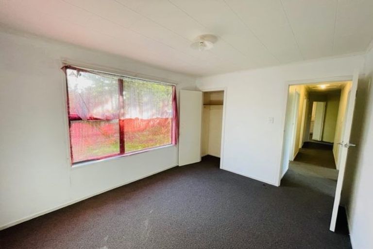 Photo of property in 96 Kayes Road, Pukekohe, 2120