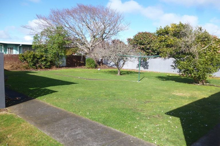 Photo of property in 40 Hunter Street, Hawera, 4610