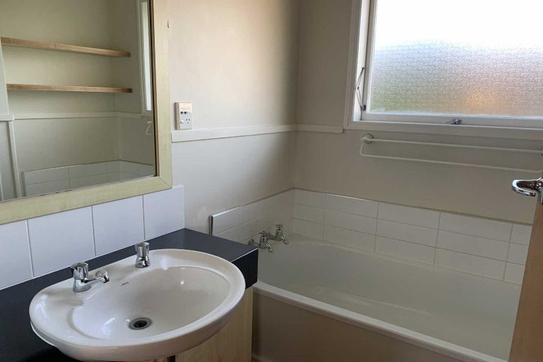 Photo of property in 2 Salmond Street, Hoon Hay, Christchurch, 8025