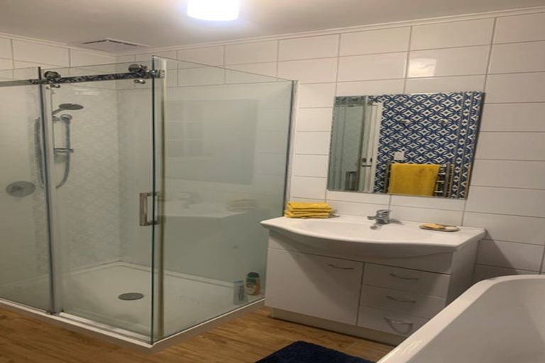 Photo of property in 12 Crichton Place, Taradale, Napier, 4112