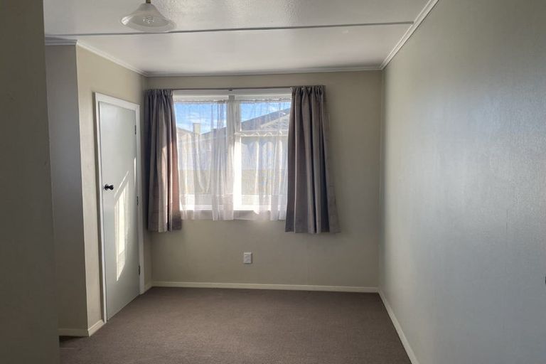 Photo of property in 26 Cottrell Crescent, Onekawa, Napier, 4110