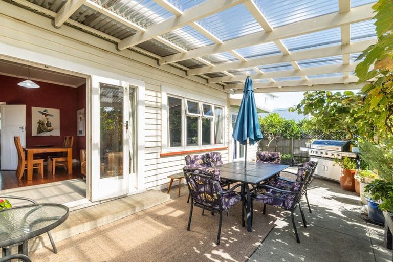 Photo of property in 83 Vigor Brown Street, Napier South, Napier, 4110