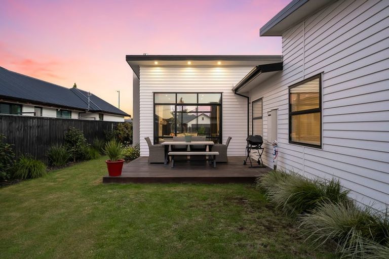Photo of property in 44 Hinterland Drive, Prebbleton, 7604