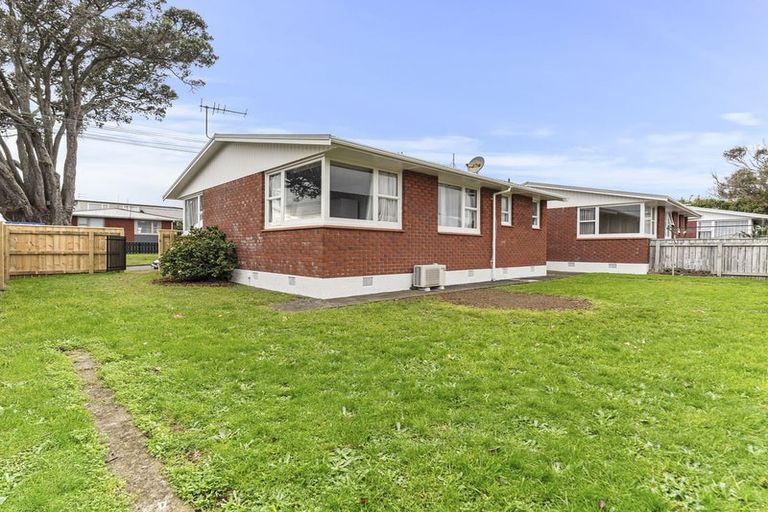 Photo of property in 1/67 Young Street, New Plymouth, 4310