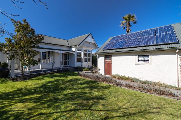 Photo of property in 34 Gordon Avenue, St Albans, Christchurch, 8014