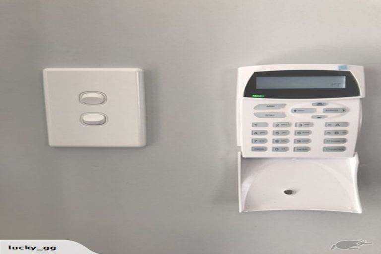 Photo of property in 2/46 Raglan Street, Mangere East, Auckland, 2024