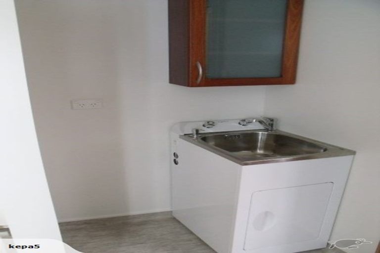Photo of property in 27 Moffitt Street, Vogeltown, Wellington, 6021