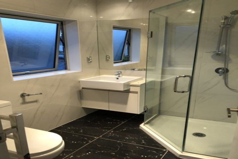 Photo of property in 76 Castlederg Drive, Flat Bush, Auckland, 2019