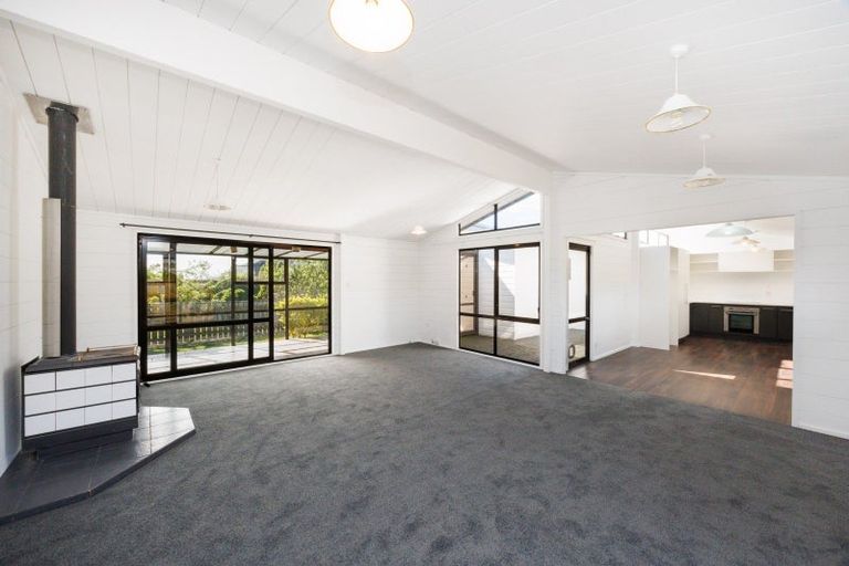 Photo of property in 23 Rata Street, Tokomaru, Palmerston North, 4474