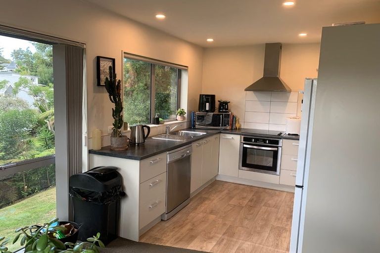 Photo of property in 12a Withers Road, Glen Eden, Auckland, 0602