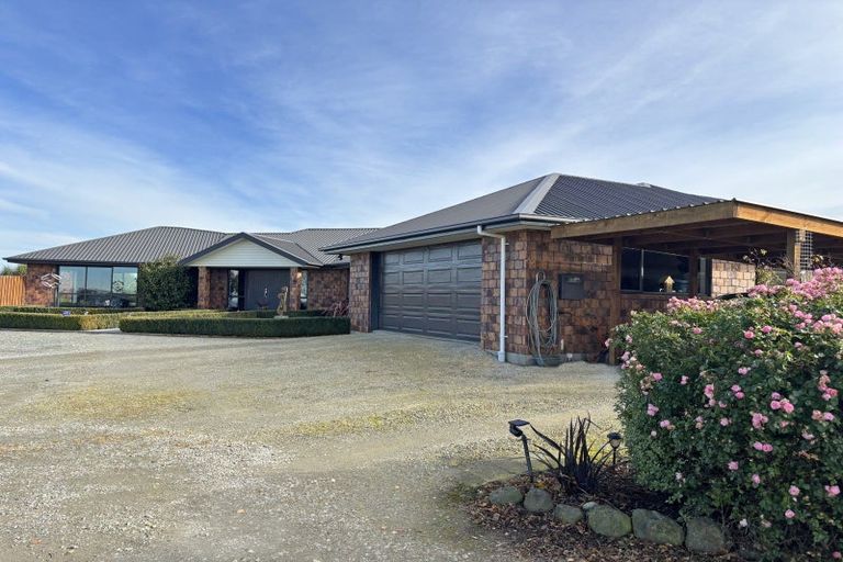 Photo of property in 341 Airedale Road, Weston, Oamaru, 9492