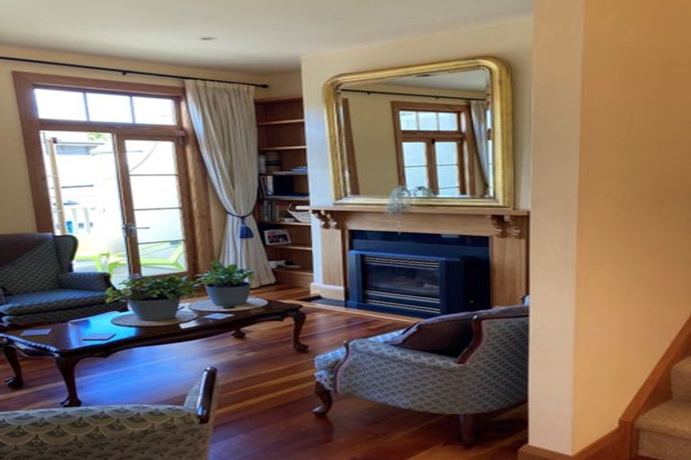 Photo of property in 310u6 Tinakori Road, Thorndon, Wellington, 6011