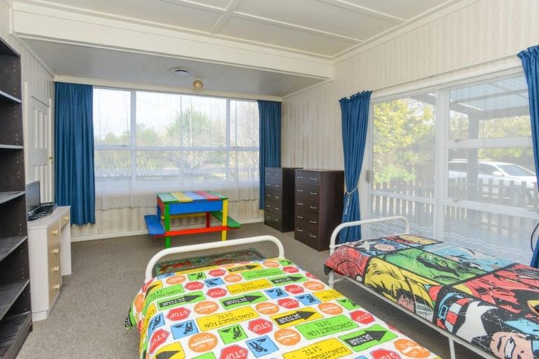 Photo of property in 2078 State Highway 2, Waipukurau, 4285